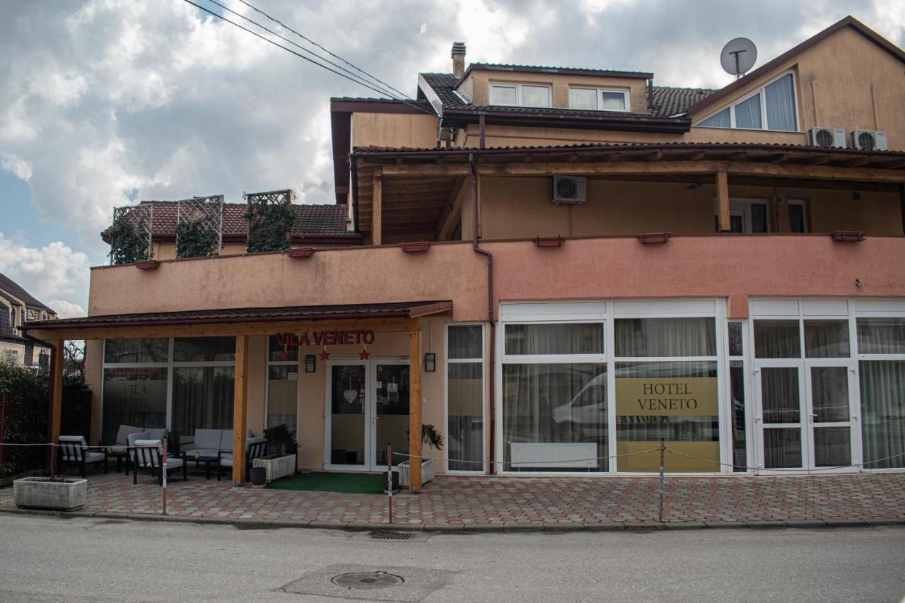 Hotel Vila Veneto ทิมิชัวรา ภายนอก รูปภาพ