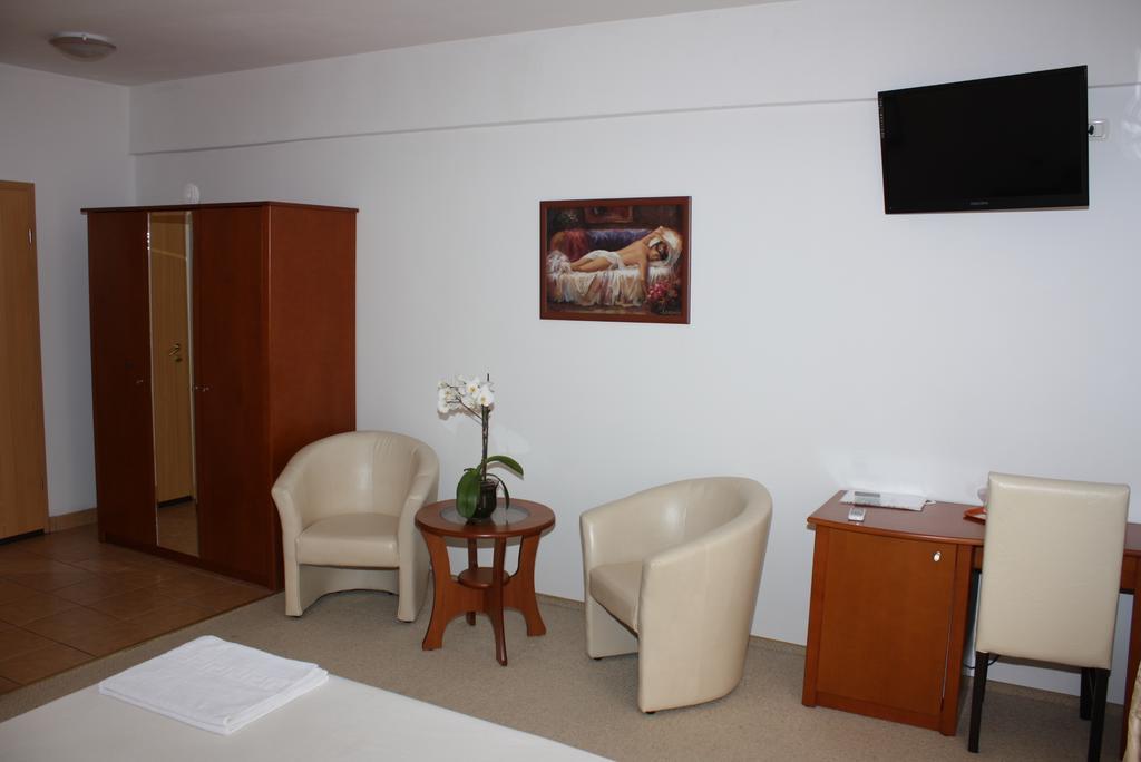Hotel Vila Veneto ทิมิชัวรา ห้อง รูปภาพ